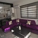Modern 아파트